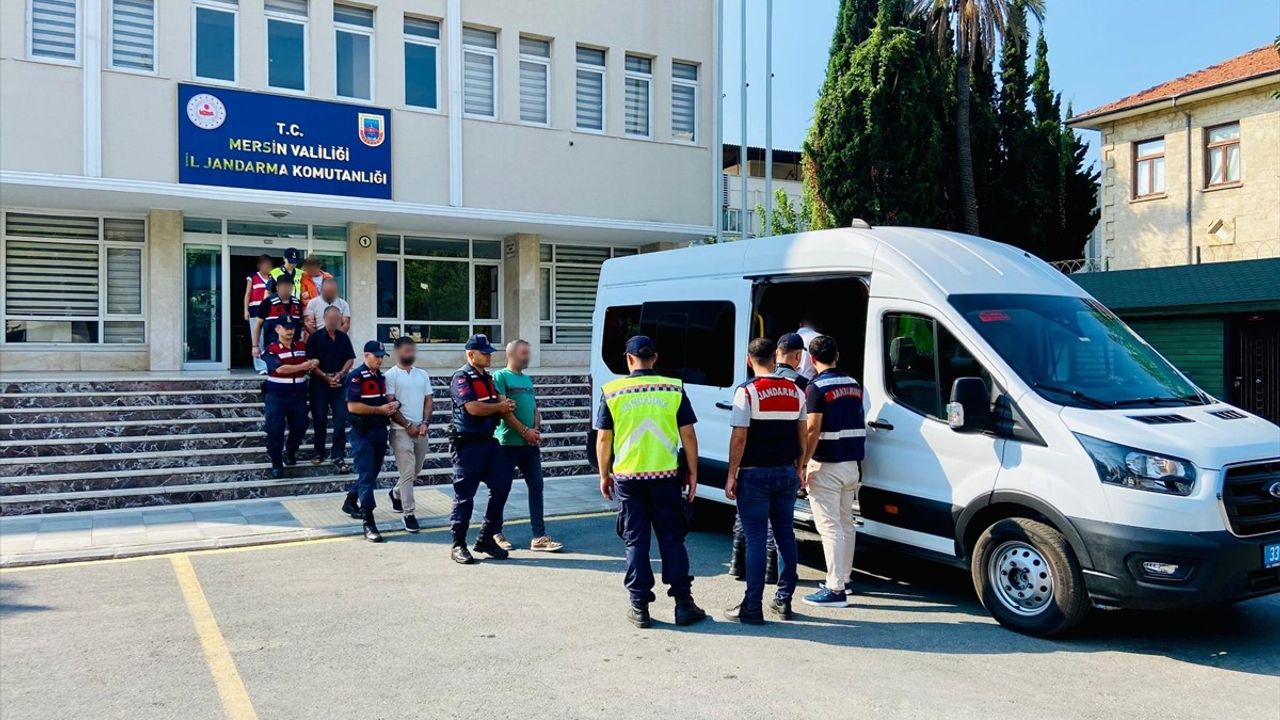 Mersin'de Terör Propagandası Yapan 4 Zanlı Tutuklandı