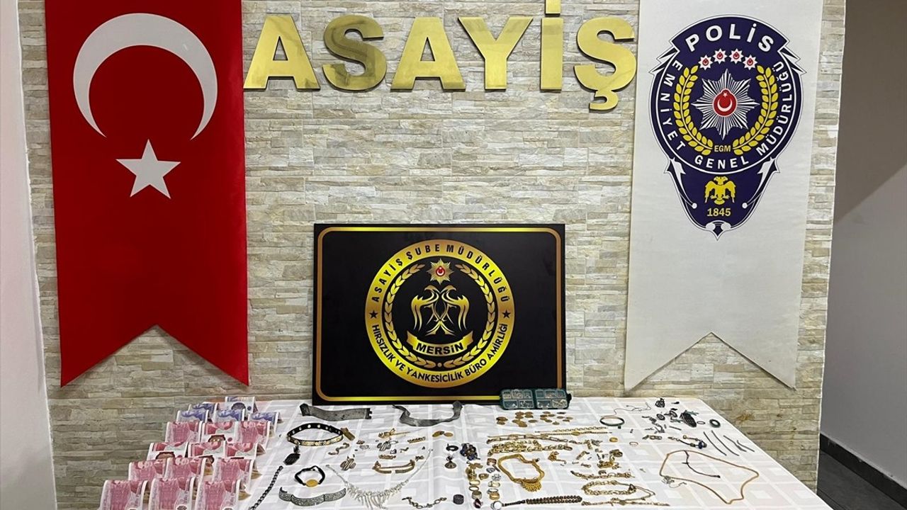 Mersin'de Ziynet Eşyası Çalan Apartman Görevlisi Tutuklandı