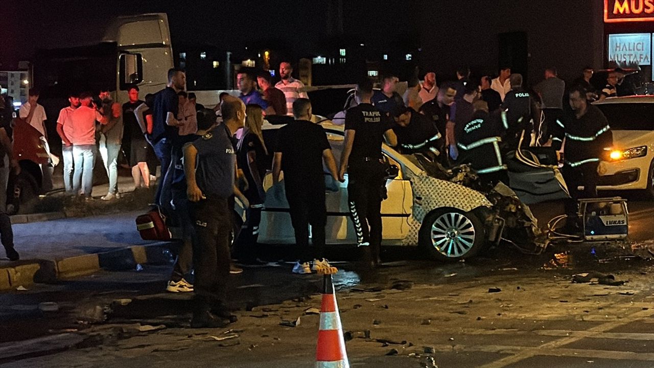 Nevşehir'de Trafik Kazası: 2 Ölü, 3 Yaralı