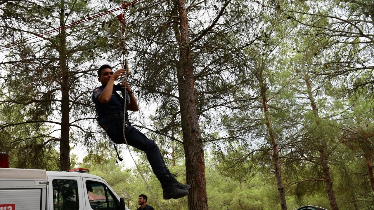 Samsun'da AFAD Karadeniz Bölgesi Akredite Ekipler Kampı Başladı