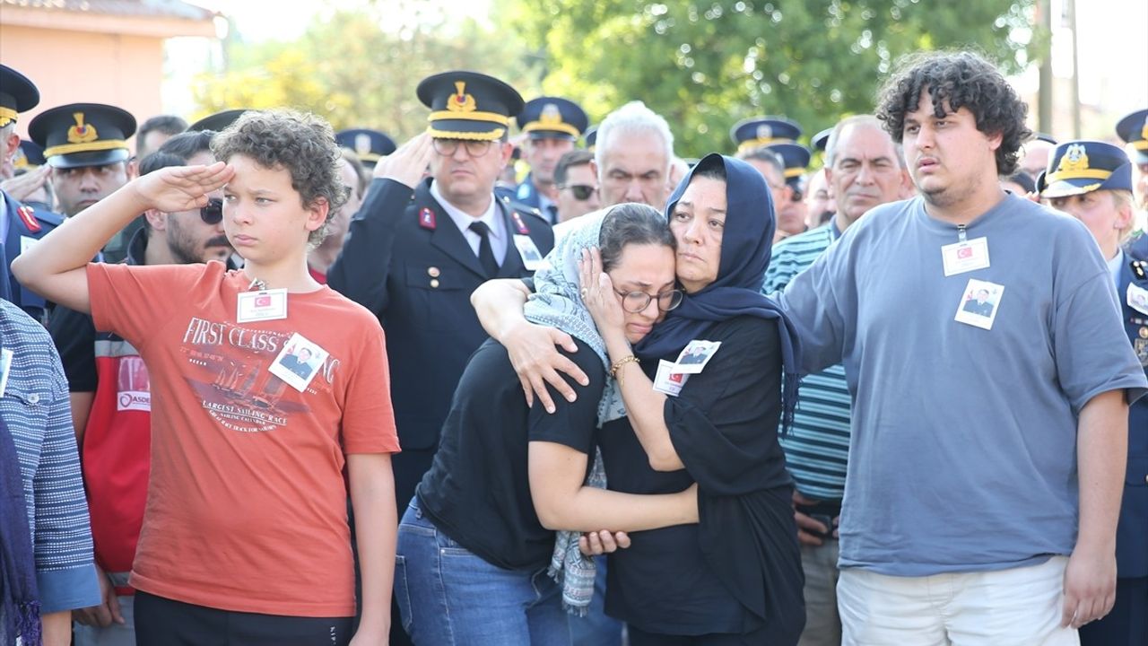 Şehit Uzman Çavuş Seydi Ünlü Son Yolculuğuna Uğurlandı