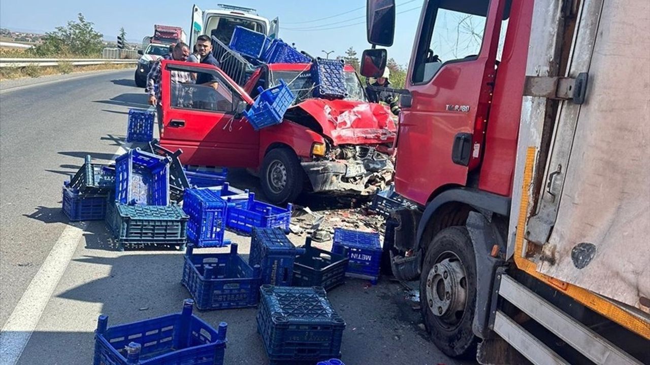 Tekirdağ'da Kamyonet Kazası: Bir Kişi Hayatını Kaybetti