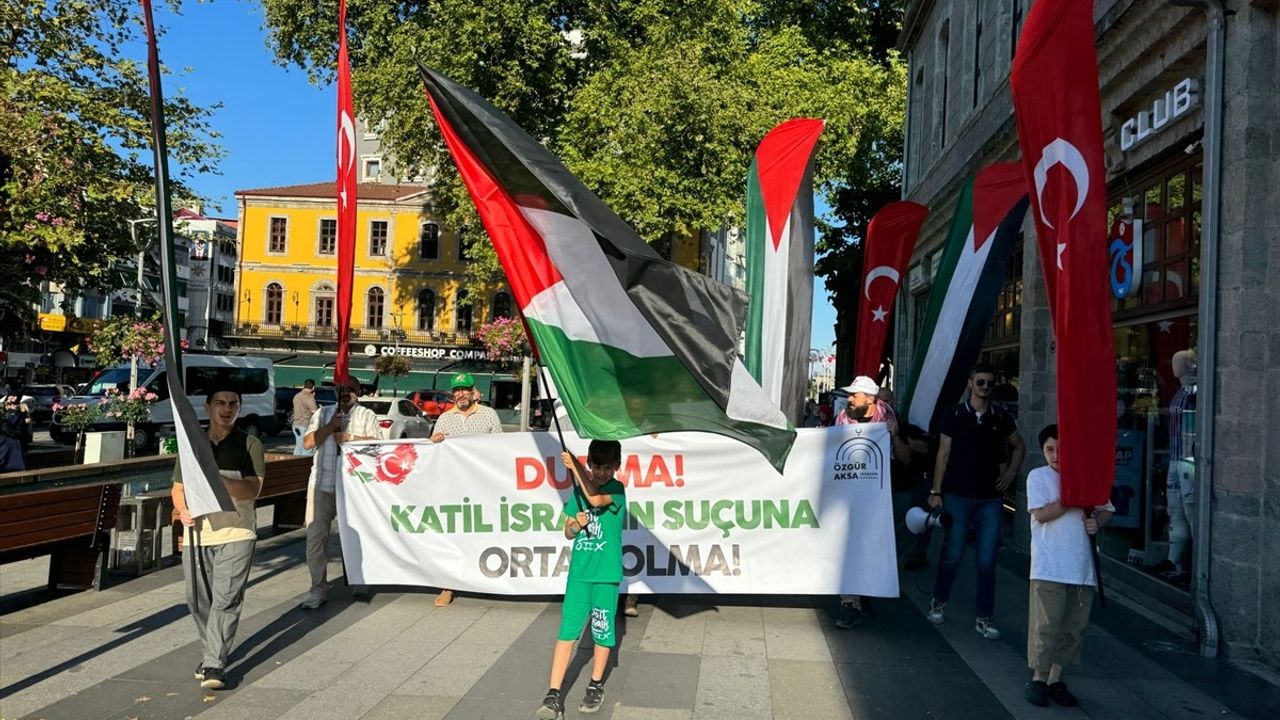 Trabzon'da Filistin İçin Destek Yürüyüşü