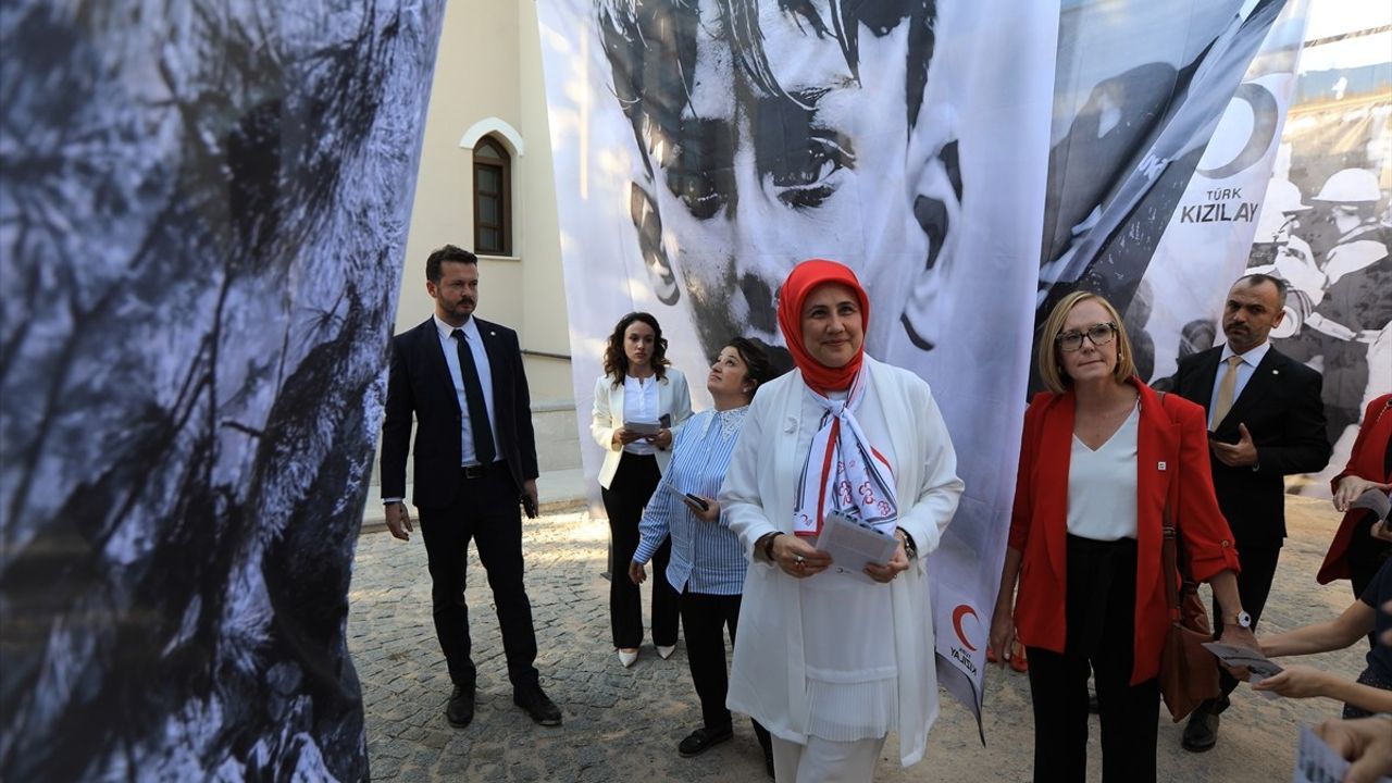 Türk Kızılay'dan 19 Ağustos Dünya İnsani Yardım Günü için Anlamlı Sergi