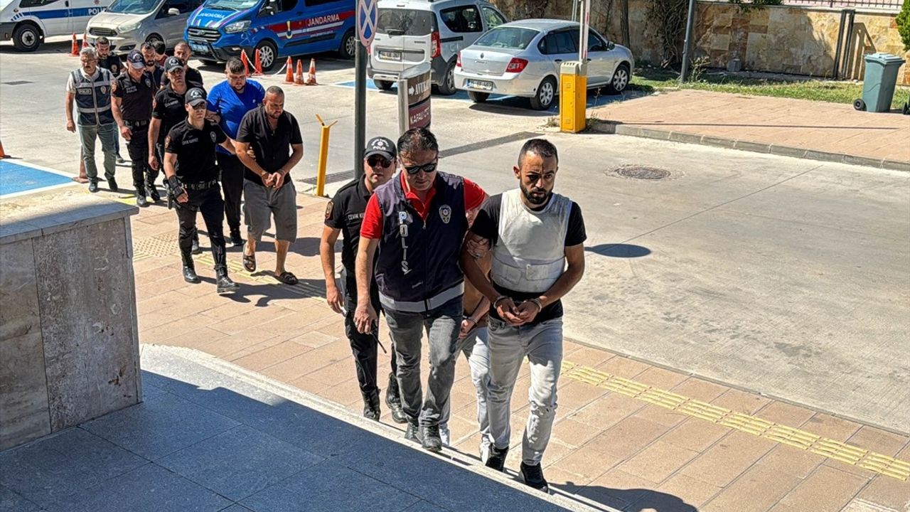 Uşak'taki Bıçaklı Kavga: 1 Tutuklama, 1 Ölü