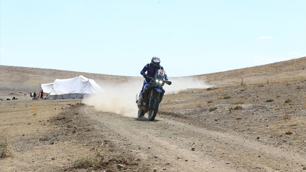 14. TransAnatolia Rally Raid Yarışı Van'da Tamamlandı