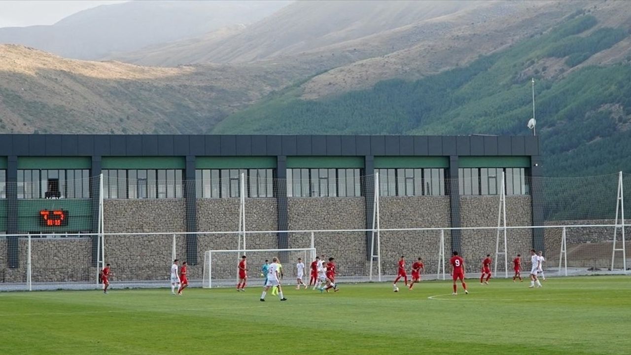 16 Yaş Altı Futbol Milli Takımı Danimarka'yı Yendi