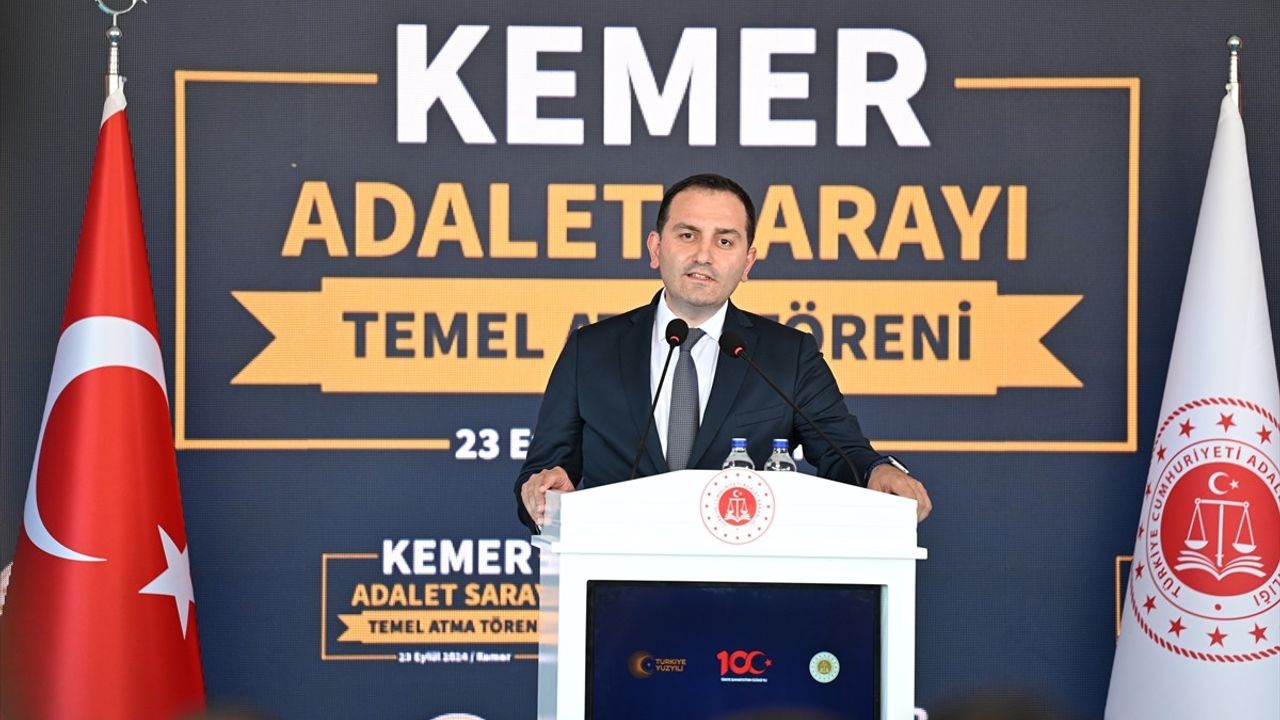 Adalet Bakanı Yılmaz Tunç, Kemer Adalet Sarayı'nın Temelini Attı