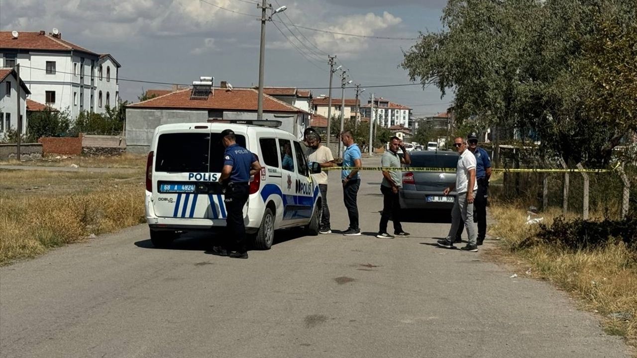 Aksaray'da Silahlı Kavga: 4 Yaralı