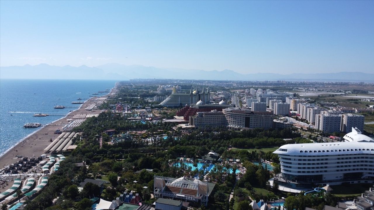 Antalya, Almanya'dan Gelen Turist Sayısında Tarihi Rekora Koşuyor