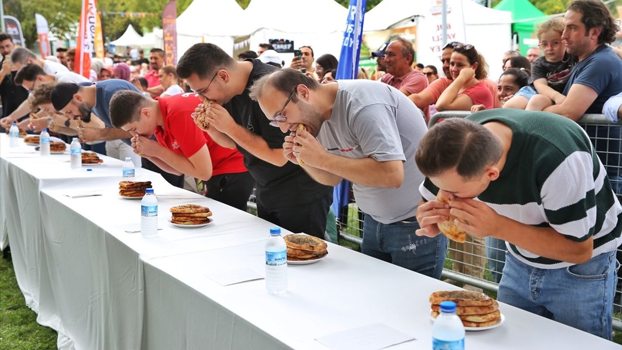 Bursa Gastronomi Festivali'nde Cantık Yeme Yarışması