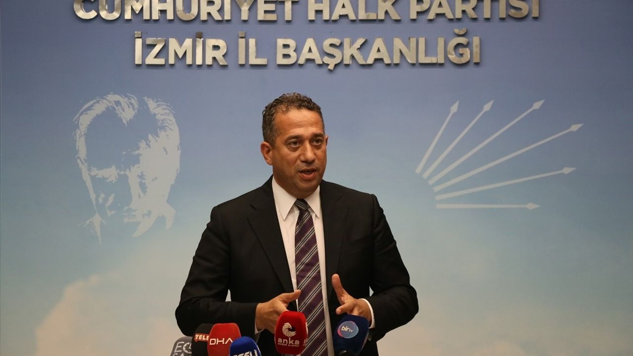 CHP'li Başarır İzmir Körfezi Sorunlarını Eleştirdi