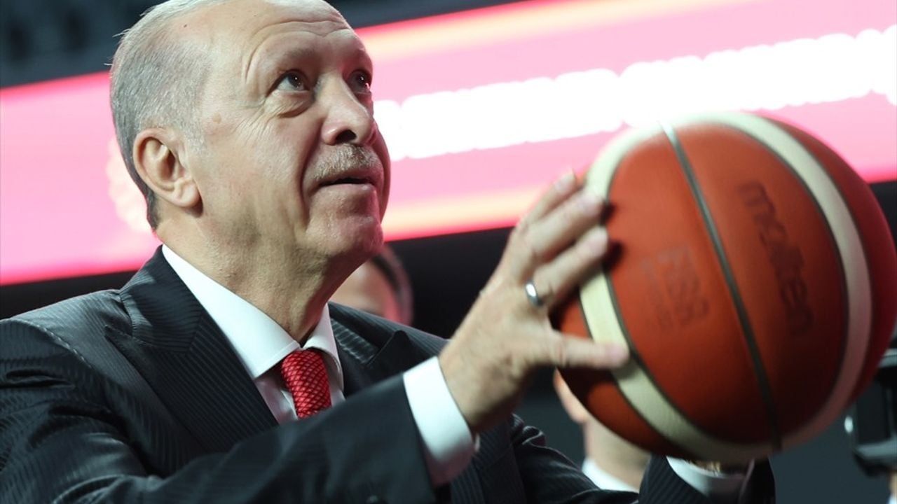 Cumhurbaşkanı Erdoğan'ın Zeytinburnu'ndaki Basketbol Gelişim Merkezi Açılışında Önemli Açıklamalar