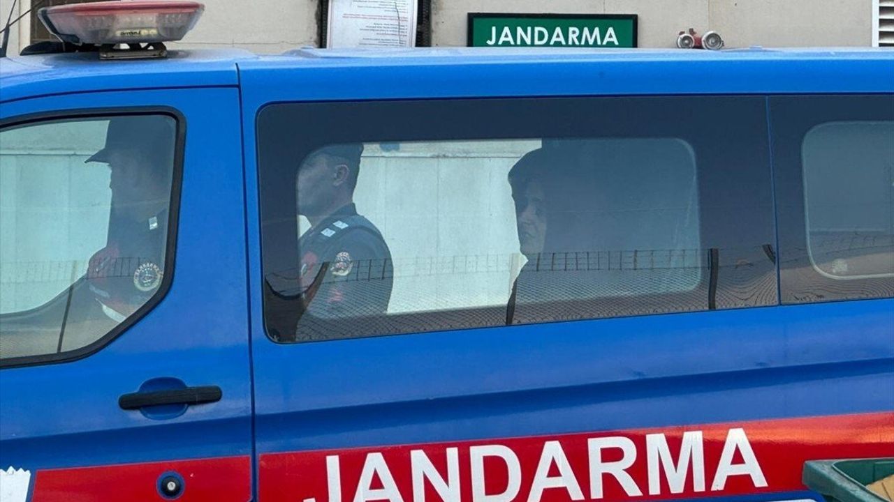 Diyarbakır'da Narin Güran Davasında Gözaltına Alınan Hediye Güran Tutuklandı