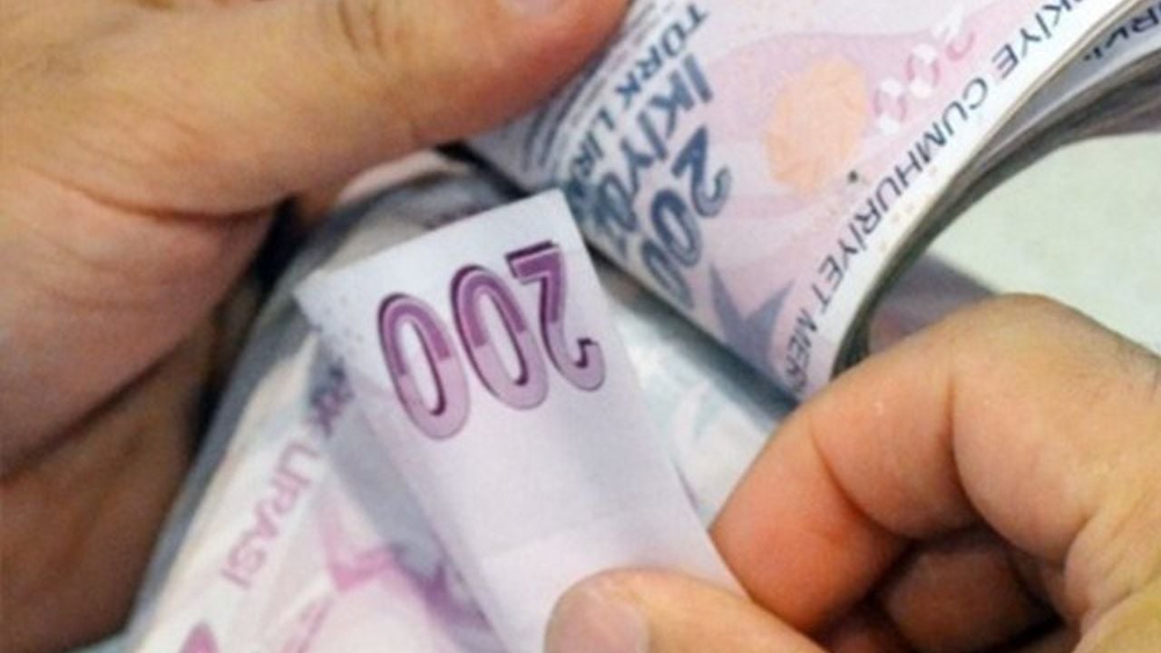 Emekliye 100.000 TL ödeme çıktı! Yüzde 25 ek ödeme de cabası! 