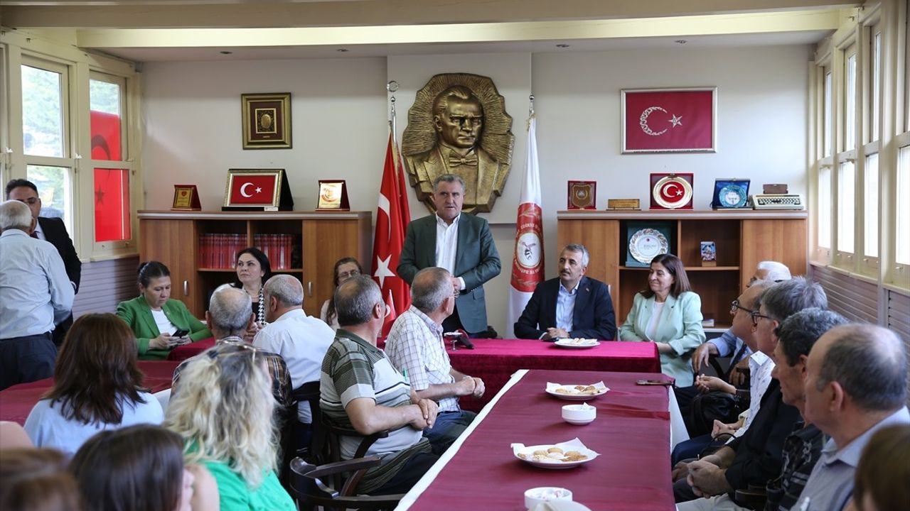 Gençlik ve Spor Bakanı Osman Aşkın Bak, Edirne'de Önemli Ziyaretlerde Bulundu