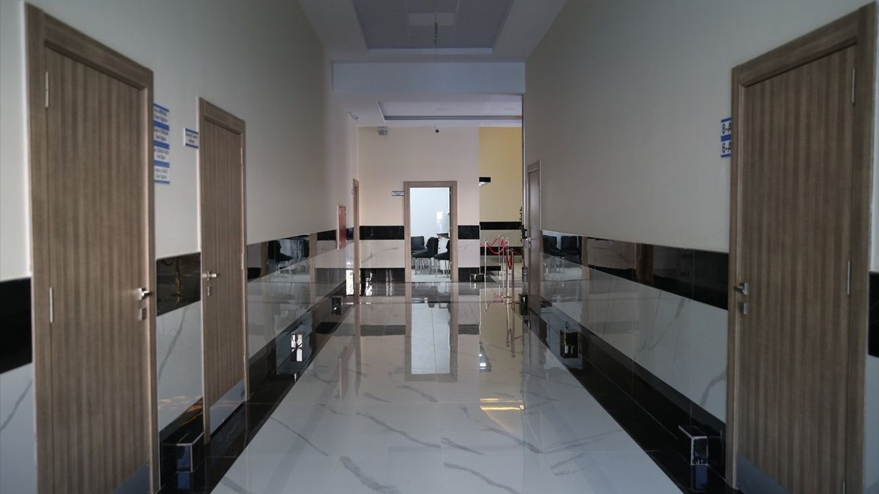 Hatay'da Depremde Kaybedilen Aile İçin Bir Okul Açıldı