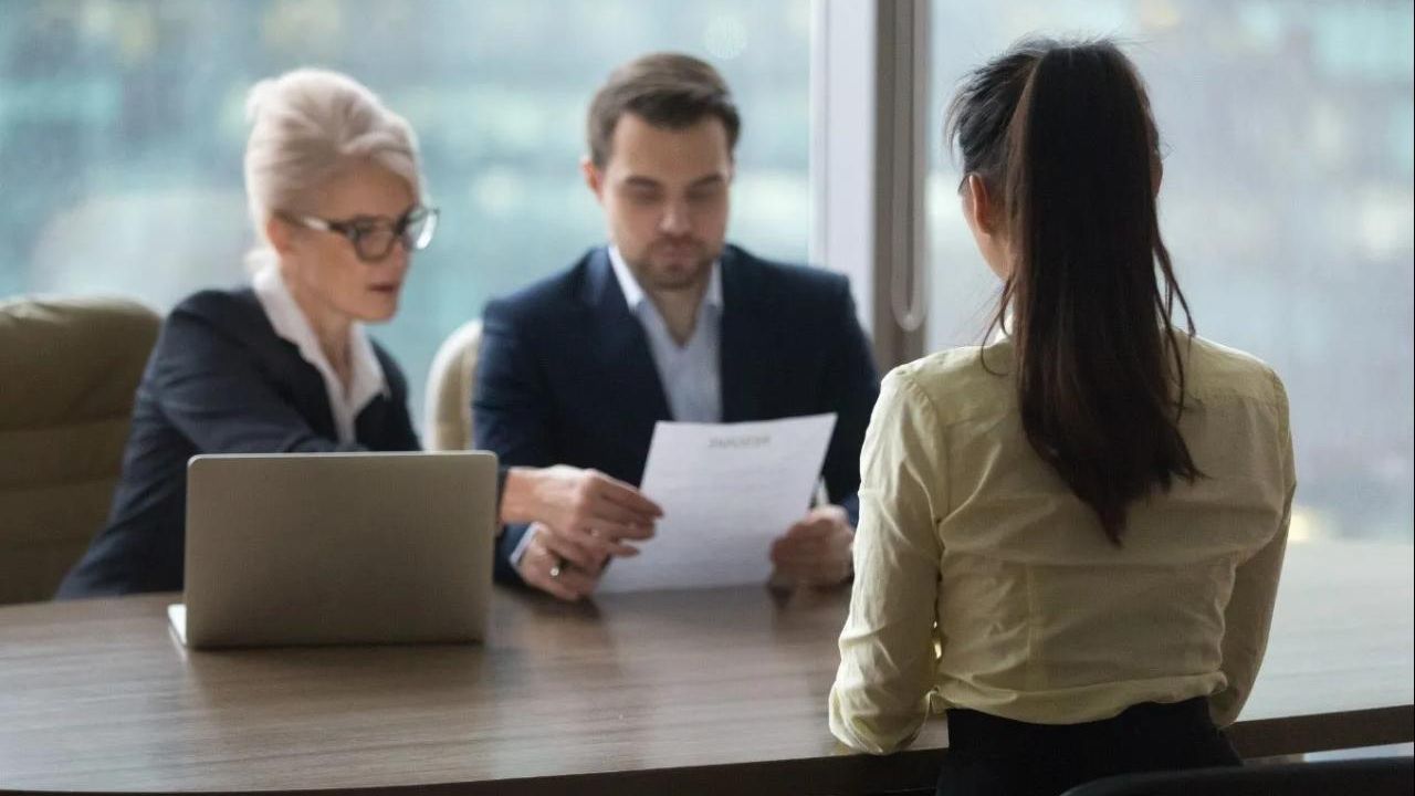 Hazine ve Maliye Bakanlığı ile Gençlik ve Spor Bakanlığı Memur Alımı Yapıyor: İşte Başvuru Şartları ve Detaylar