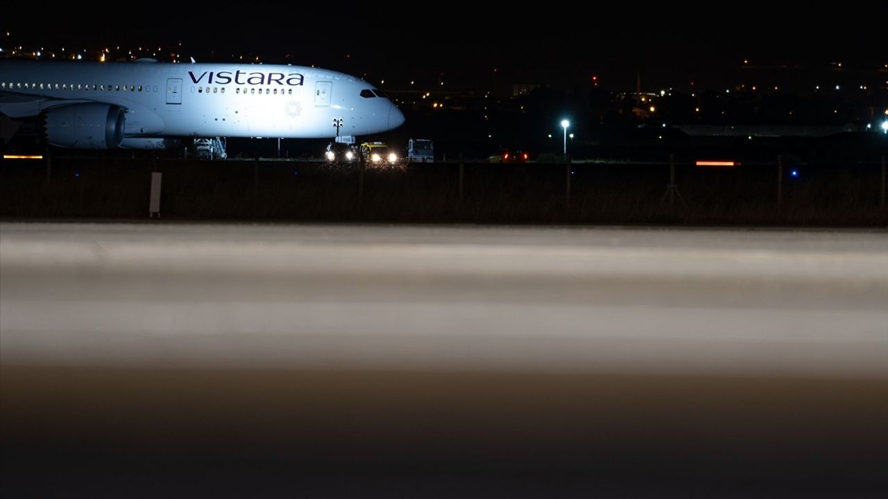 Hindistan-Frankfurt Uçuşunda Asılsız Bomba İhbarı