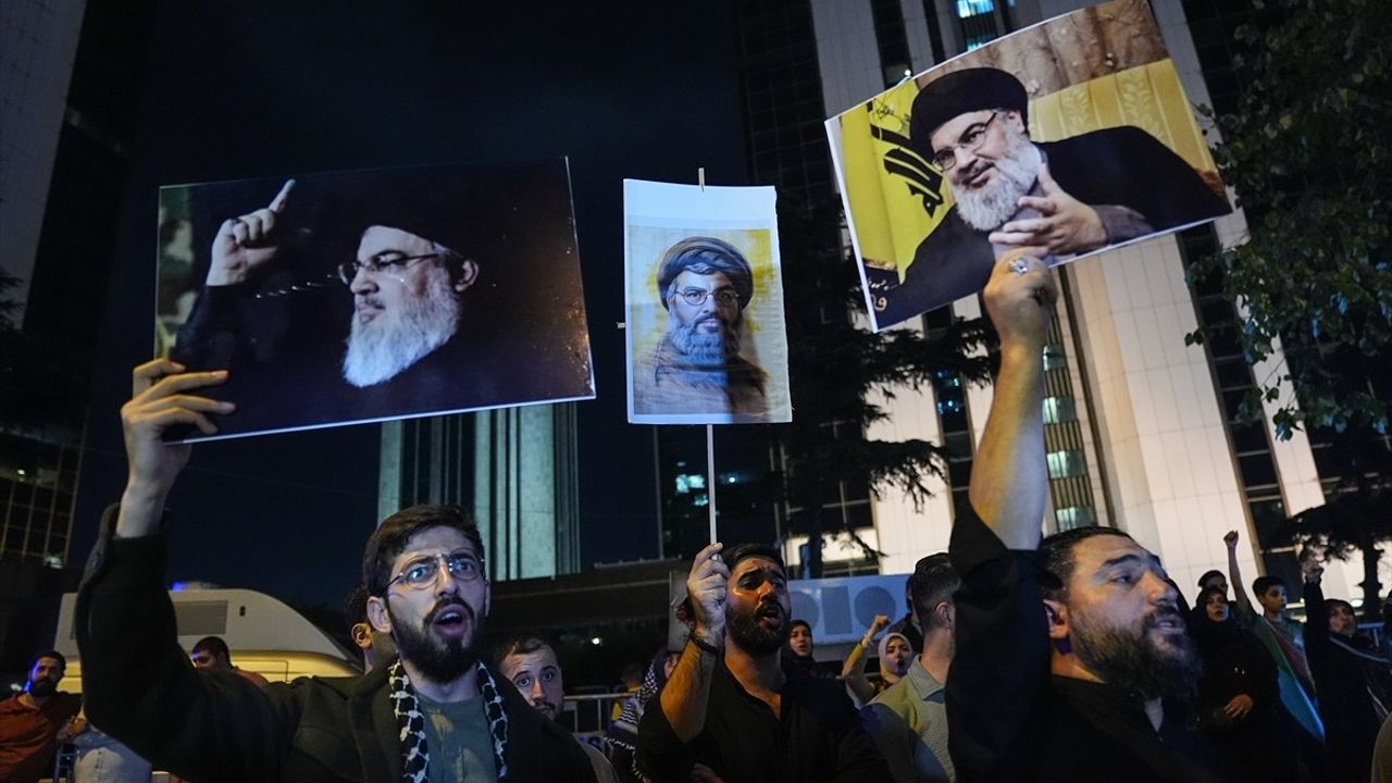 Hizbullah Lideri Nasrallah'ın Öldürülmesi Protesto Edildi