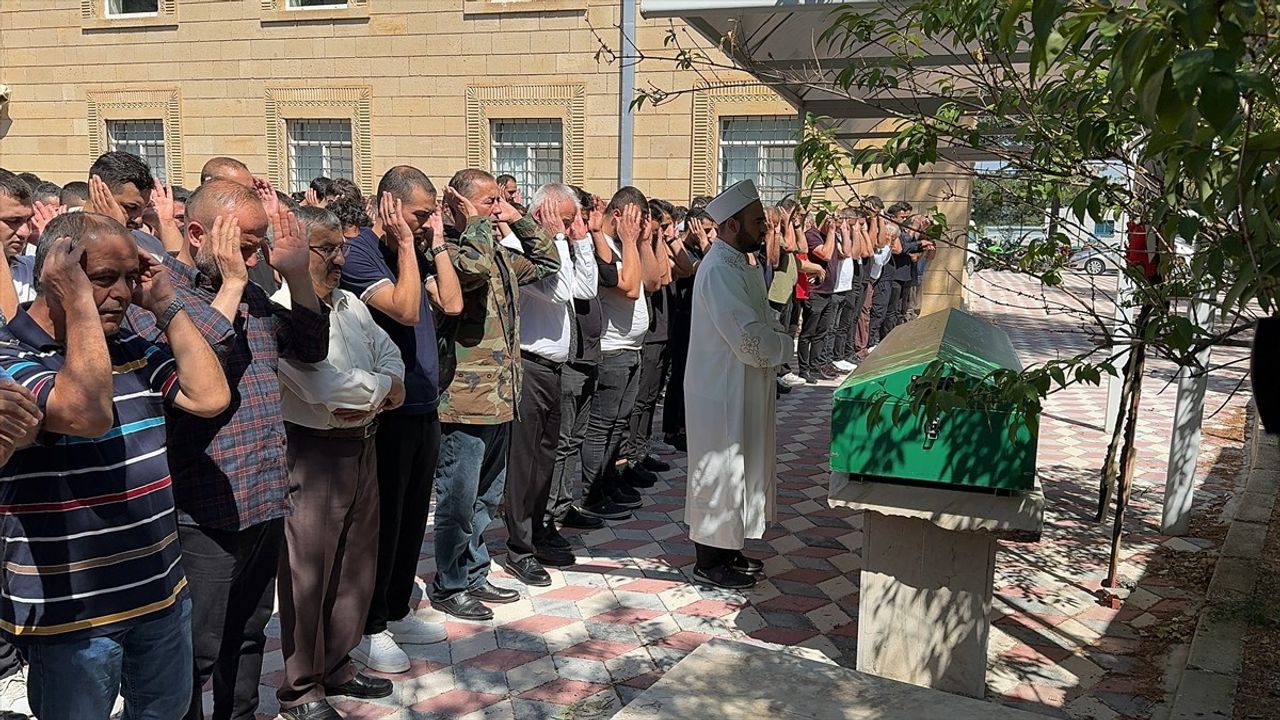 Isparta'da Darbedilen Genç Hayatını Kaybetti