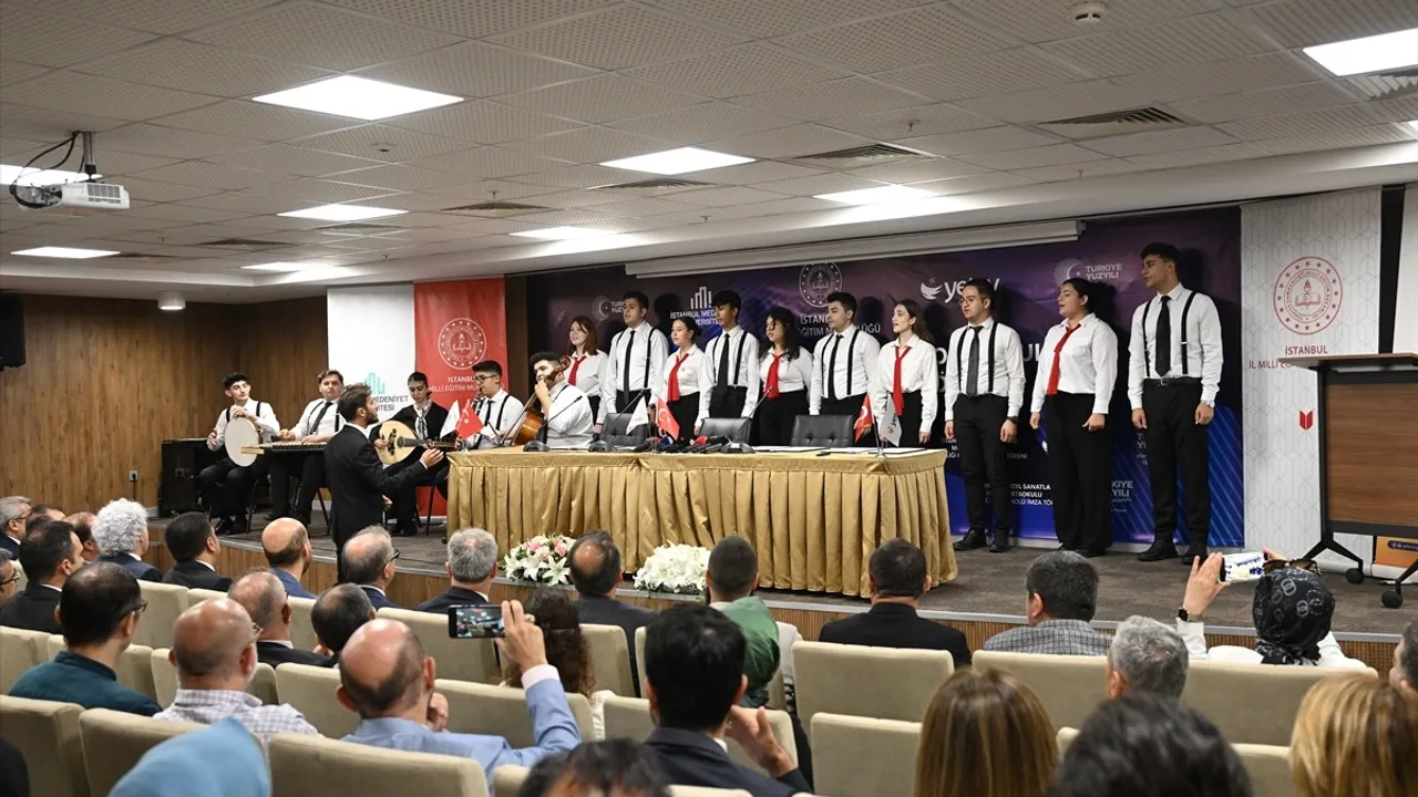 İstanbul'da Müzik Ortaokulu Açılışı: YETEV ile İşbirliği Protokolü İmzalandı