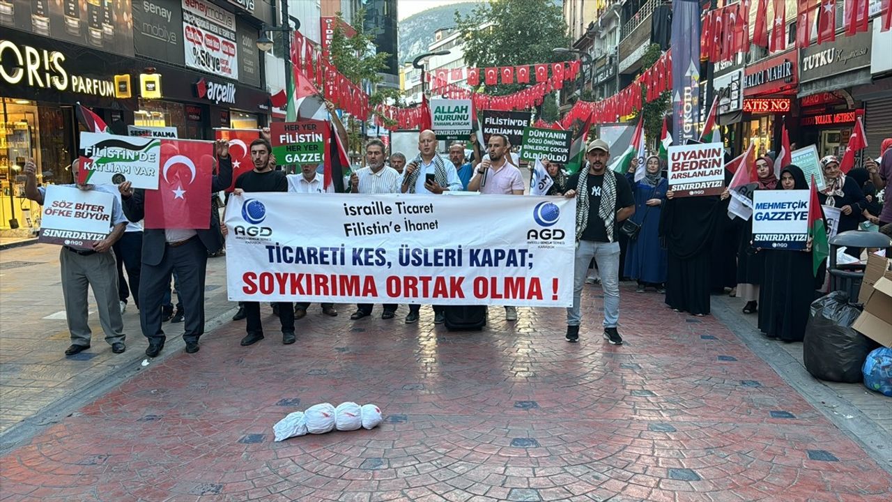 Karabük'te Filistin İçin Protesto Gösterisi