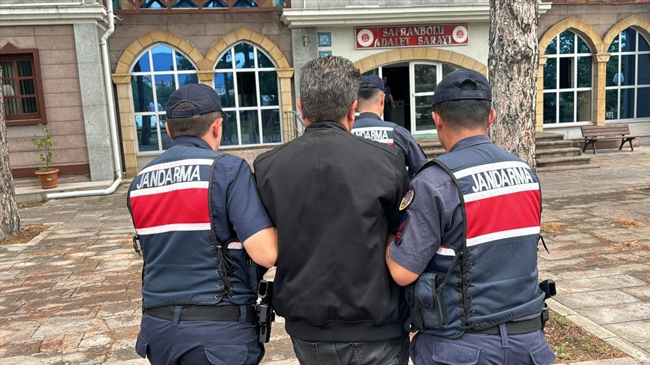 Karabük'te Tüfekle Öldürme Olayında Zanlı Tutuklandı