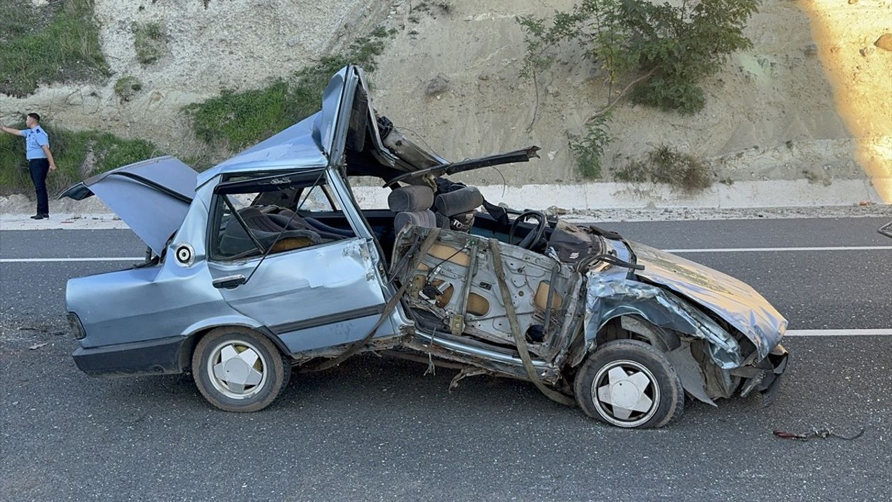 Kastamonu'da Feci Trafik Kazası: 3 Yaralı