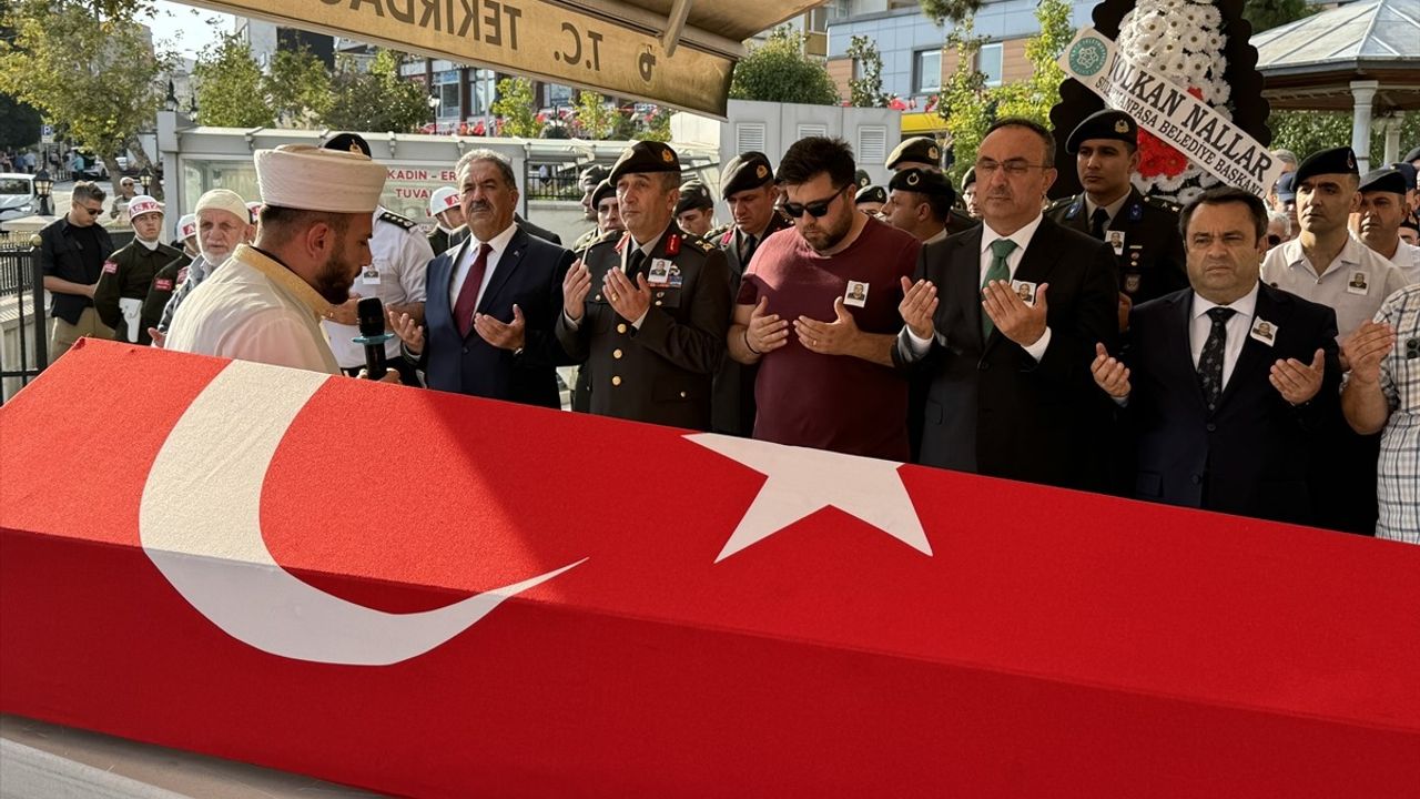 Kıbrıs Gazisi Şemşettin Çavuşoğlu, Tekirdağ'da Son Yolculuğuna Uğurlandı