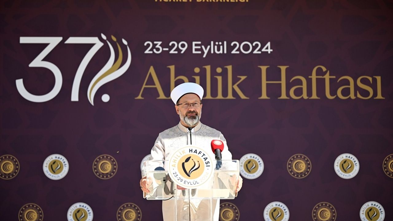 Kırşehir'de Ahilik Kutlamaları: Diyanet İşleri Başkanı Ali Erbaş'ın Katılımı