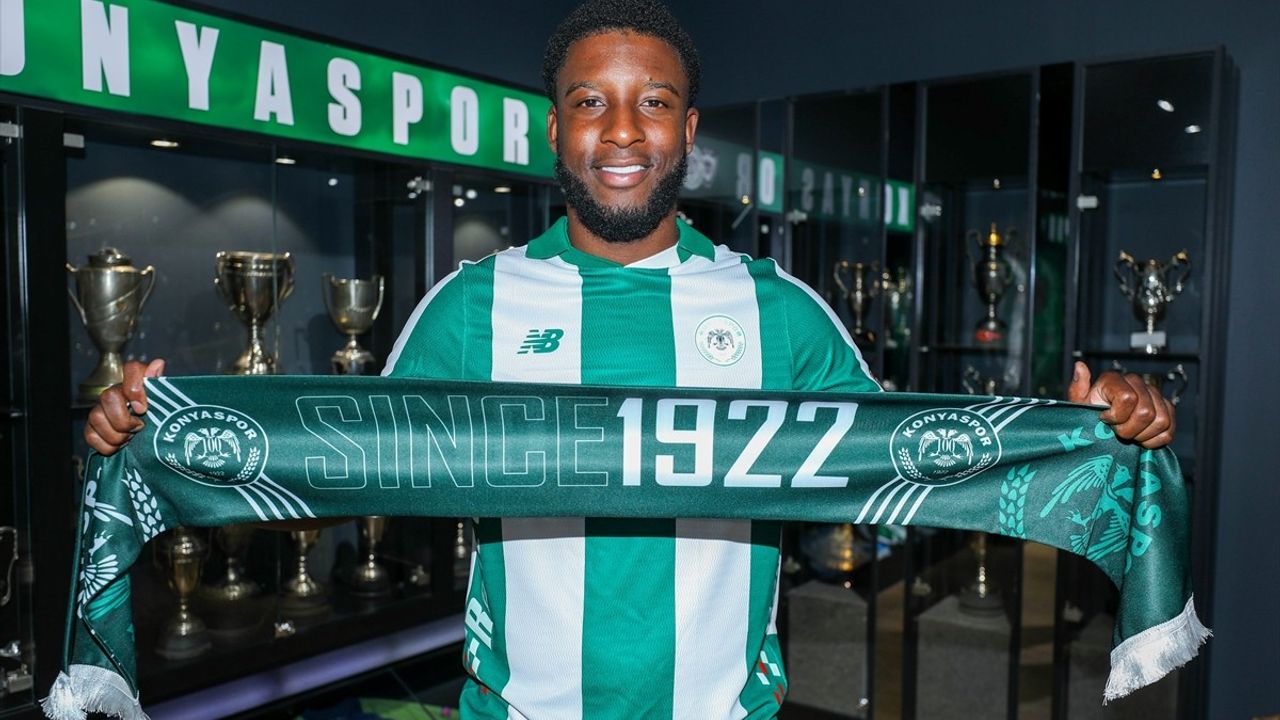 Konyaspor'dan Bazoer İmzası: Yeni Sezon Hazırlıkları Sürüyor