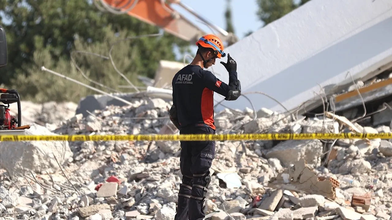 Mersin'de 7 Büyüklüğünde Deprem Tatbikatı Başladı