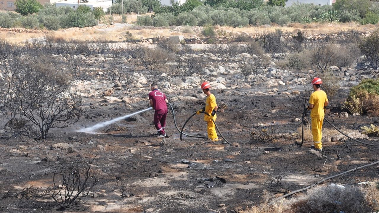 Mersin Silifke'de Yangın Kontrol Altına Alındı