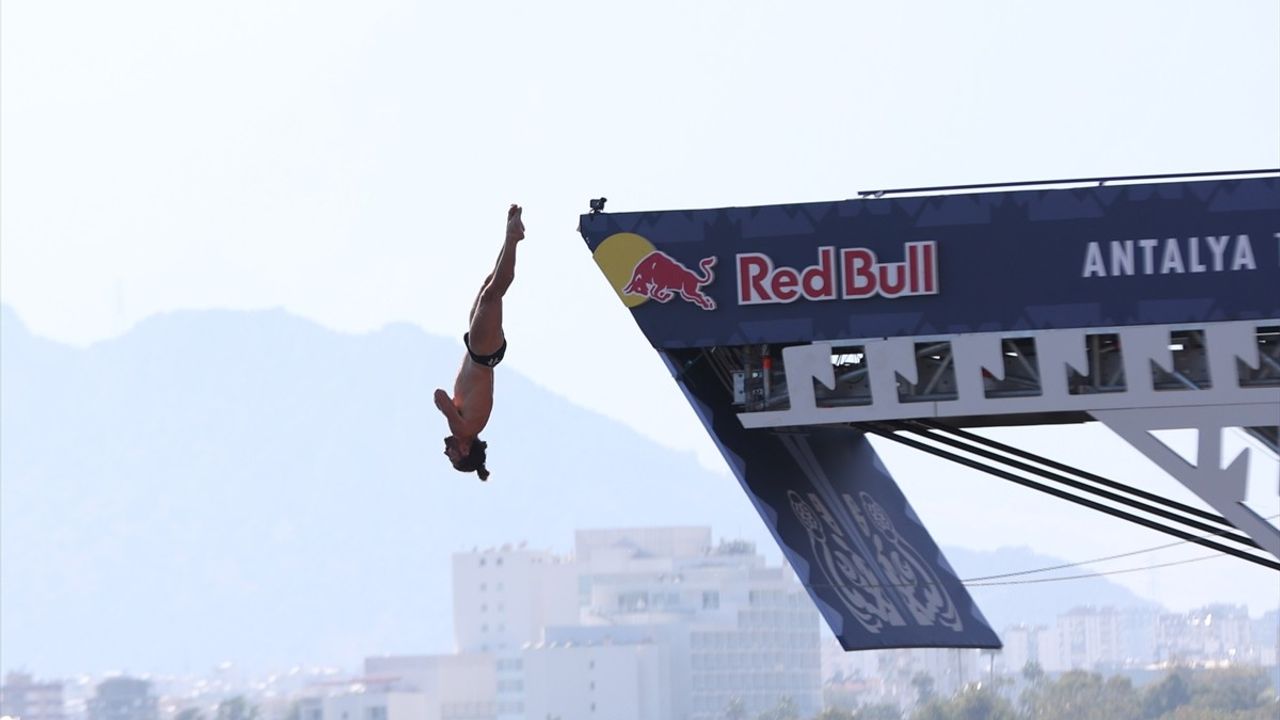 Red Bull Cliff Diving Dünya Serisi Antalya'da Heyecanla Başladı