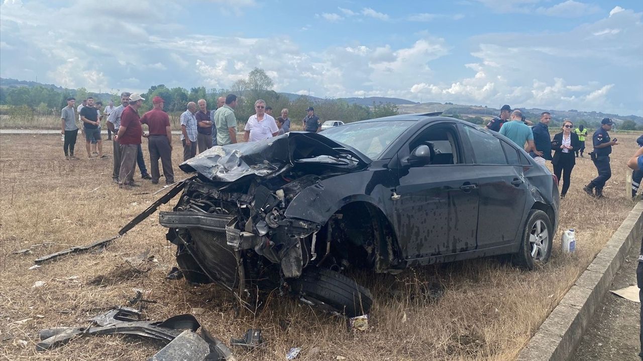 Sakarya'da Trafik Kazası: Bir Ölü, Bir Yaralı