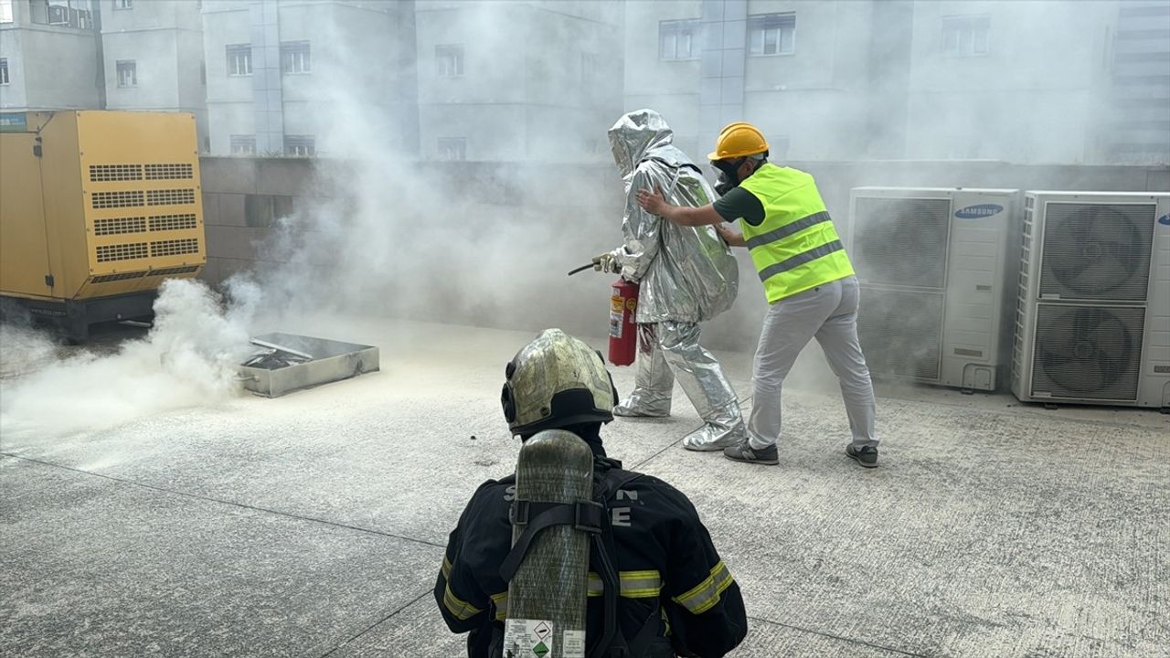 Samsun'da Deprem Tatbikatı: Gerçekçi Senaryo Hayata Geçirildi