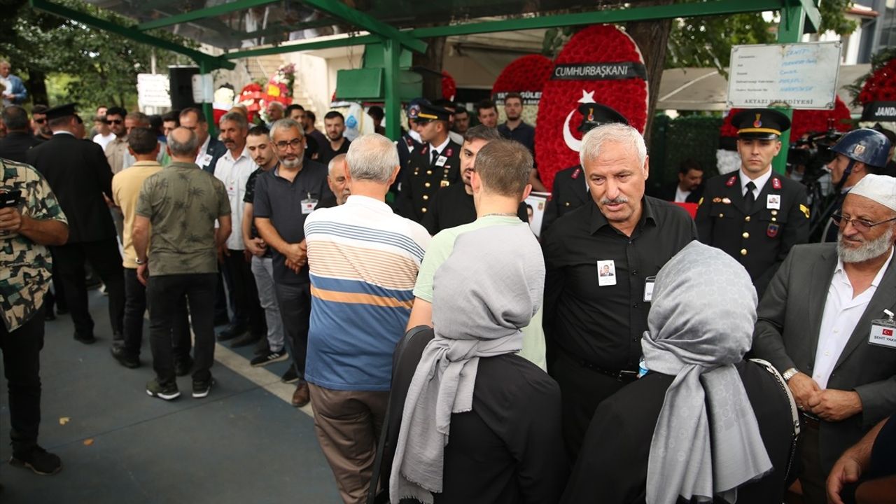 Şehit Jandarma Astsubay Çavuş Mehmet Fatih Çangır Sakarya'da Ebediyete Uğurlandı