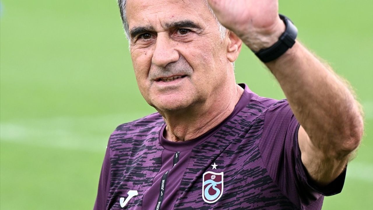 Şenol Güneş'ten Coşkulu Futbol Vurgusu