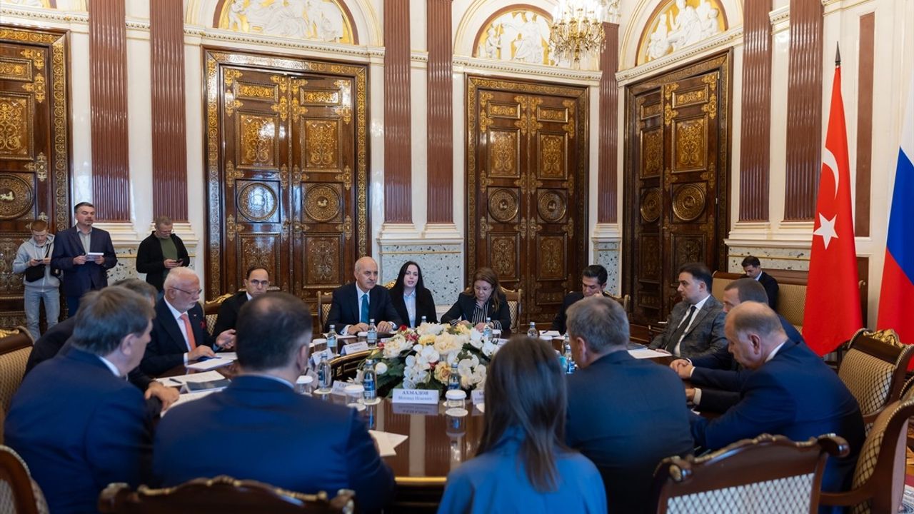 TBMM Başkanı Numan Kurtulmuş, St. Petersburg Yasama Meclisi Başkanı ile Görüştü