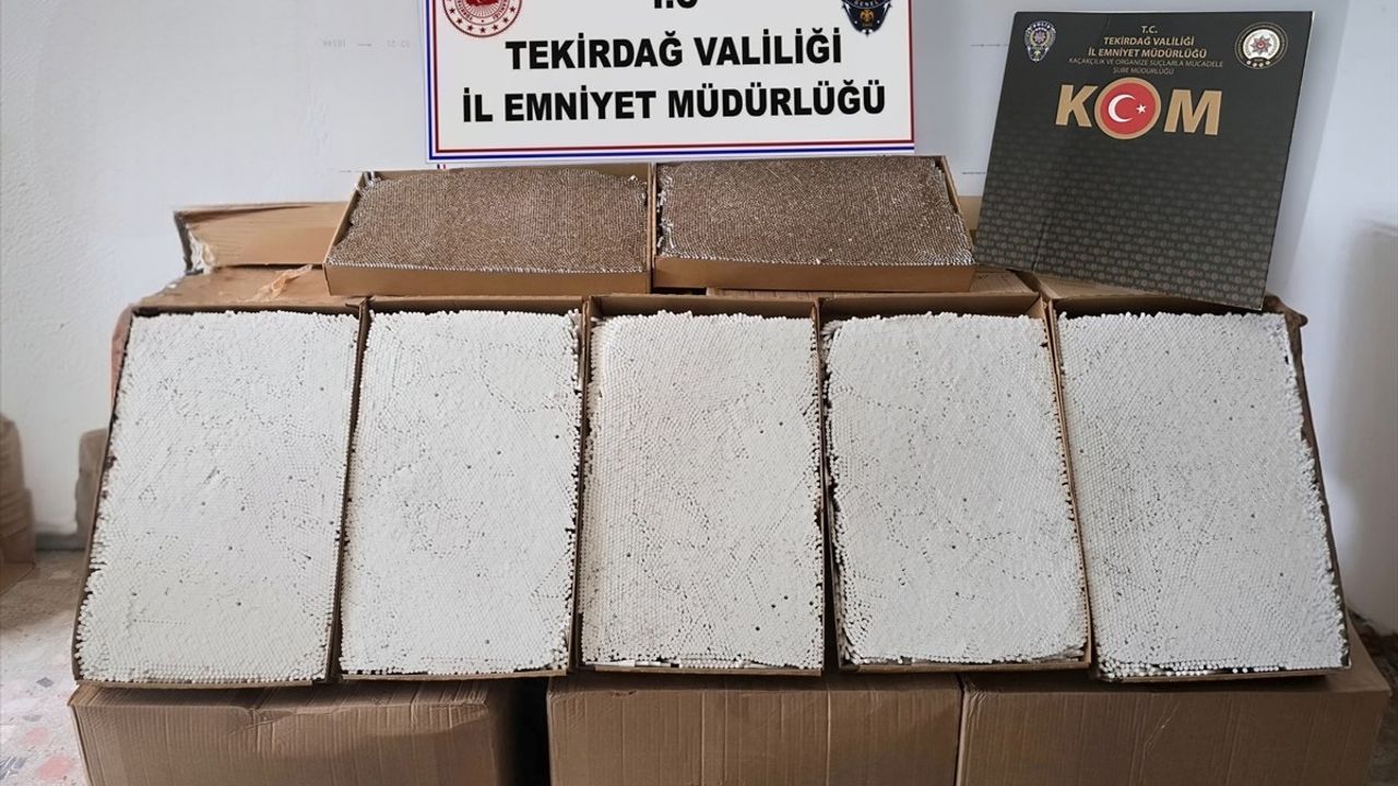 Tekirdağ'da 450 Bin Makaron Kaçakçılığına Darbe