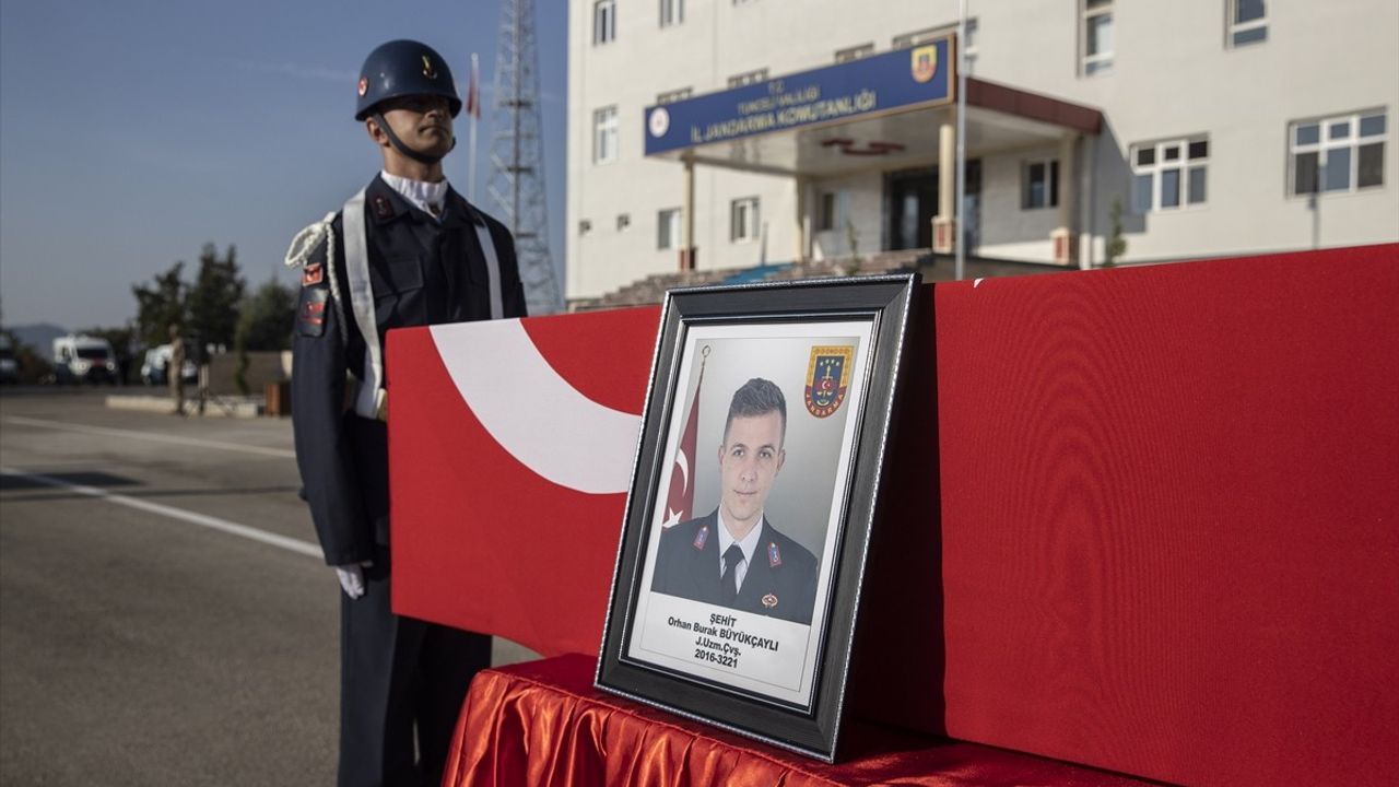 Tunceli'de Şehit Askerler İçin Anma Töreni Düzenlendi