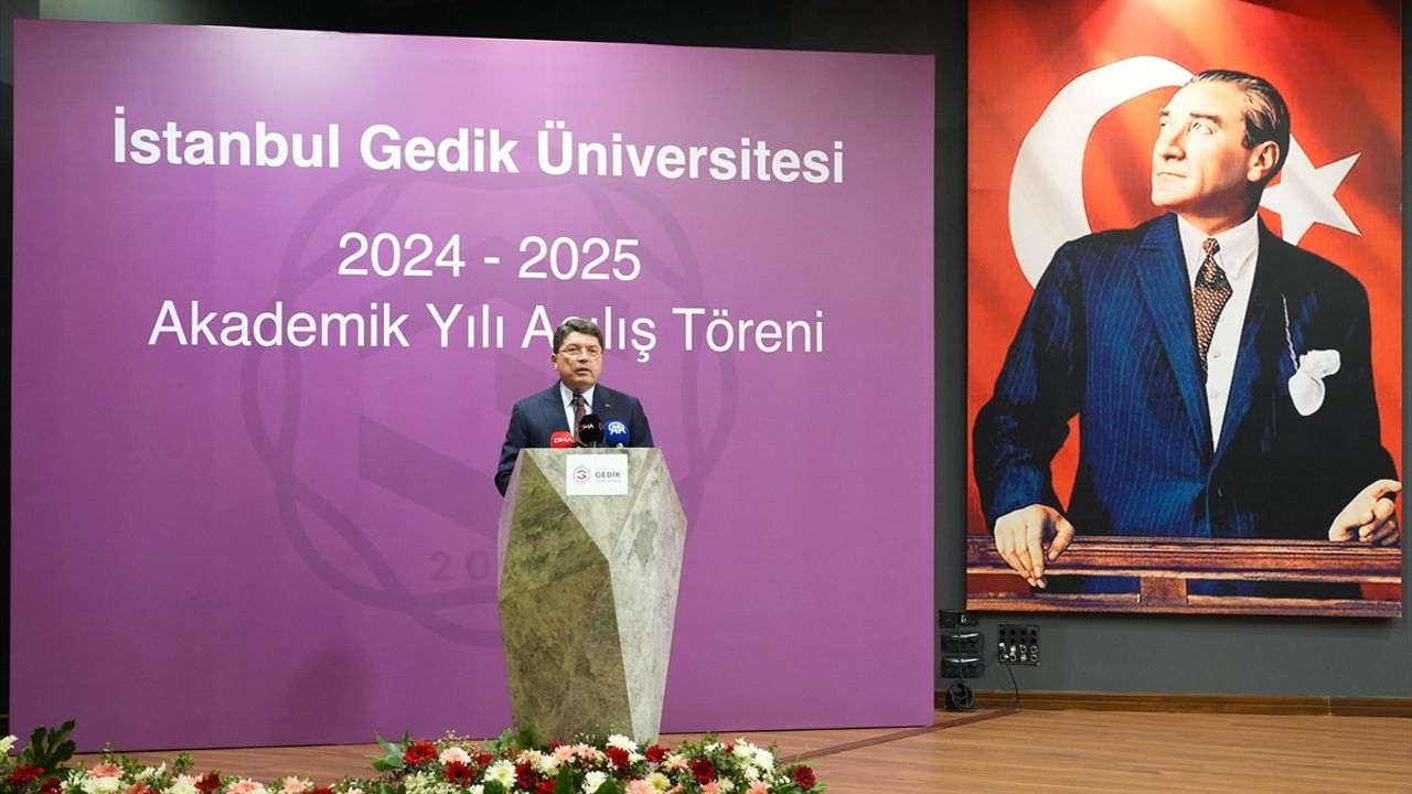 Adalet Bakanı Tunç, İstanbul Gedik Üniversitesi Açılış Töreninde Konuştu