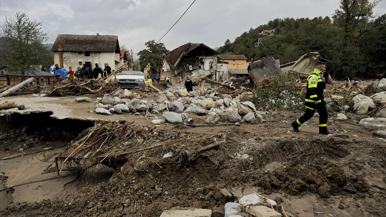 AFAD, Bosna Hersek'teki Sel Felaketine Yardım Gönderiyor