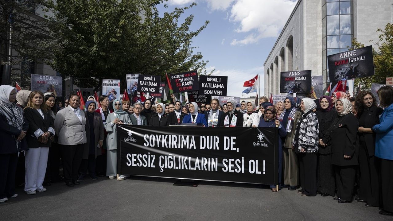 AK Parti Kadın Kolları'ndan Filistin'e Destek ve Soykırım Açıklaması