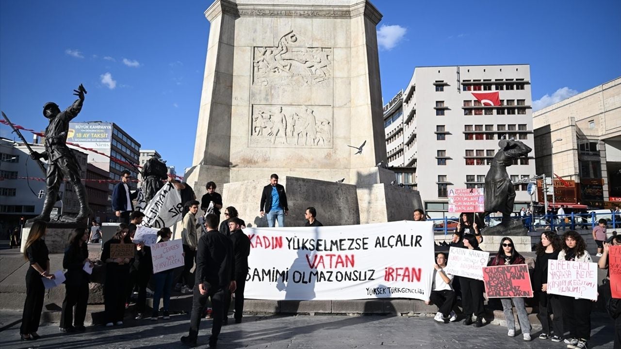 Ankara'da Üniversite Öğrencilerinin Kadın Cinayetleri Protestosu