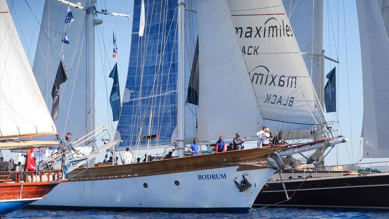 Bodrum'da Yelken Heyecanı: Kazanmaya Yelken Aç Yarışları