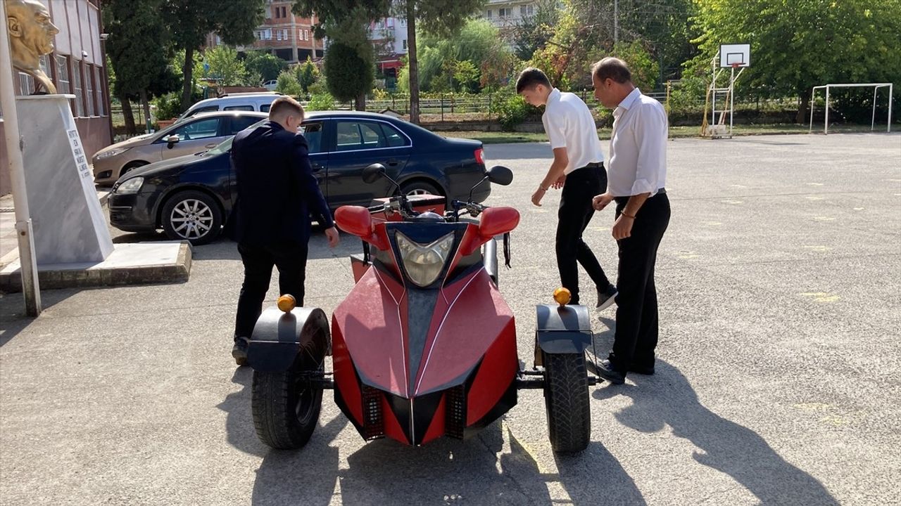 Çevreci Liselilerden Yenilikçi Motosiklet Projesi