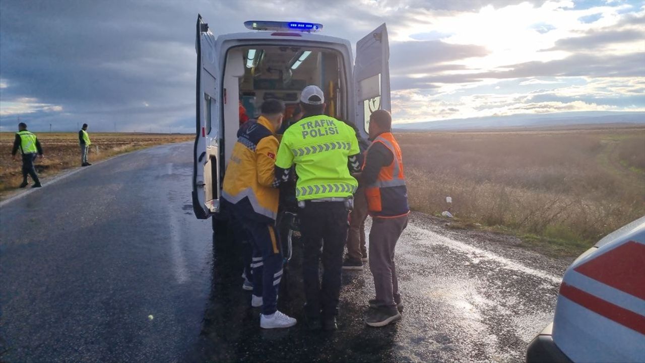 Çorum'daki Minibüs ve Tanker Kazasında Can Kaybı ve Yaralılar