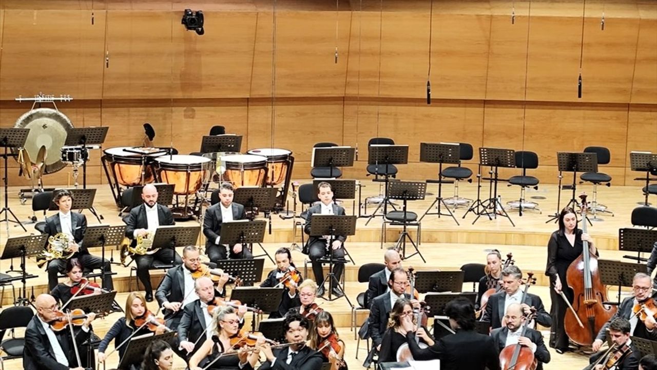 CSO DenizBank Konserleri Sanatseverlerle Buluştu